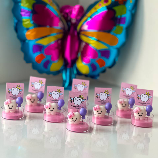 گیفت دندونی با بادکنک