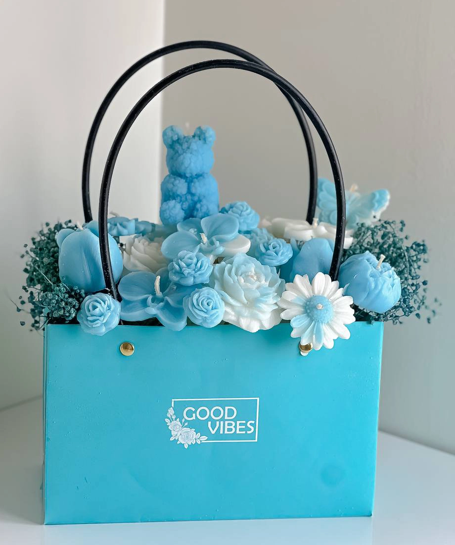 باکس گل شمعی بلو